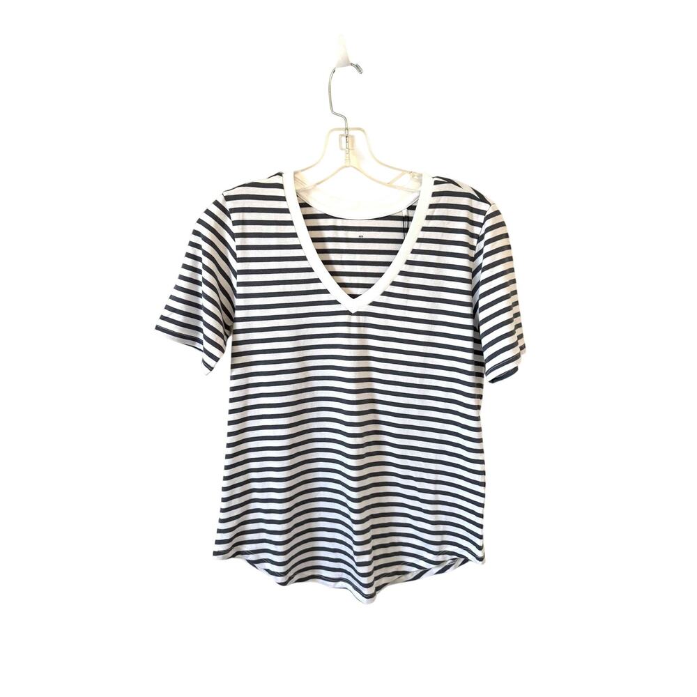 Universal Standard V-Neck Striped T-Shirt White Gray Size 00-0